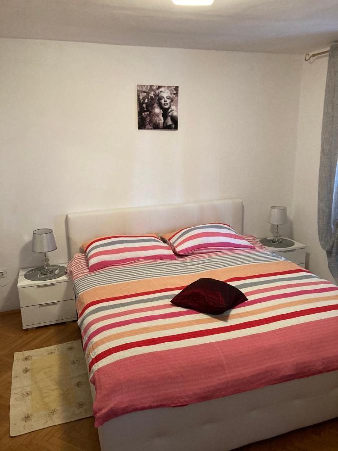 Apartment Nevia A/5 Poreč Kültér fotó