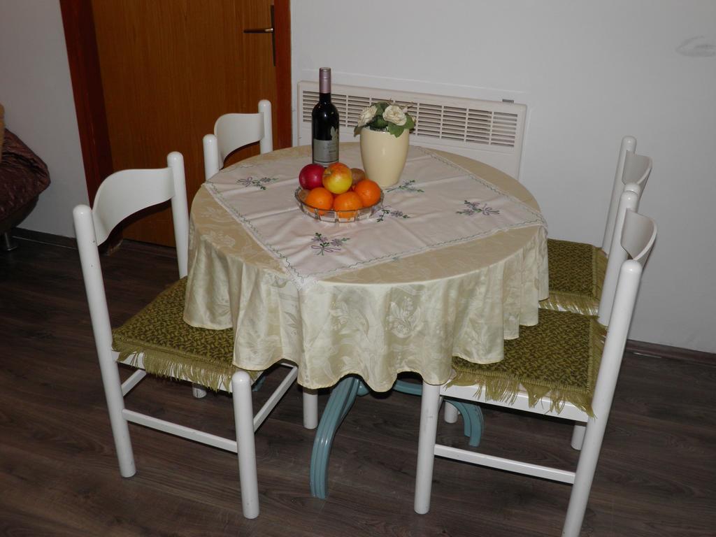 Apartment Nevia A/5 Poreč Kültér fotó